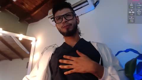 Snapshot of colby_smit chatting on 01/09/26, 07:04 Colby online show from 01/09/26, 07:04