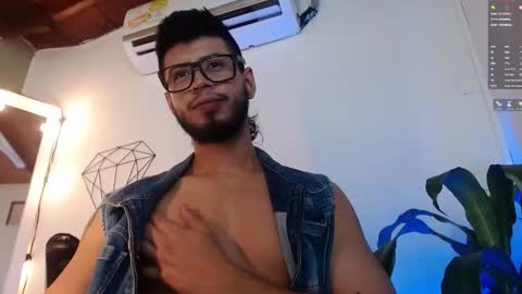 Snapshot of colby_smit chatting on 01/17/26, 07:50 Colby online show from 01/17/26, 07:50