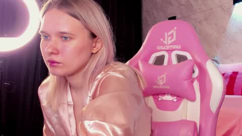 Alice online show from 03/03/26, 01:12