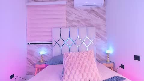 colett online show from 11/13/25, 11:53