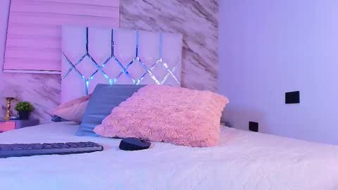 colett online show from 02/27/26, 11:54