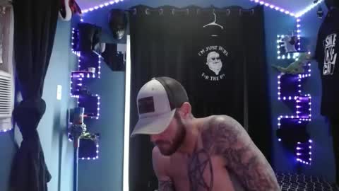 colevan2390 online show from 12/13/25, 08:58