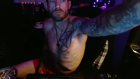 colevan2390 online show from 04/12/26, 06:07