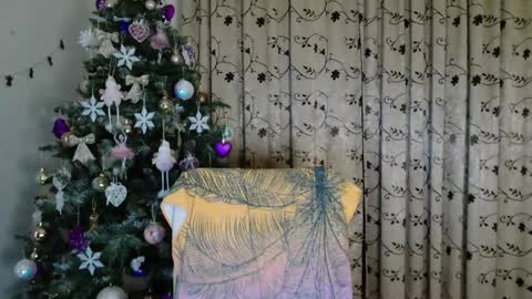 Snapshot of colin_hopex chatting on 12/14/25, 08:02 colin hopex online show from 12/14/25, 08:02