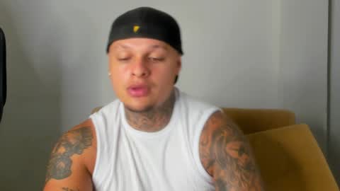 Snapshot of colin_prince2 chatting on 12/11/24, 04:49 COLIN online show from 12/11/24, 04:49