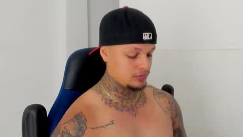 Snapshot of colin_prince2 chatting on 01/28/25, 06:39 COLIN online show from 01/28/25, 06:39