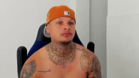 Snapshot of colin_prince2 chatting on 02/11/25, 05:58 COLIN online show from 02/11/25, 05:58