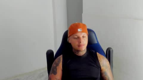 Snapshot of colin_prince2 chatting on 02/15/25, 05:19 COLIN online show from 02/15/25, 05:19