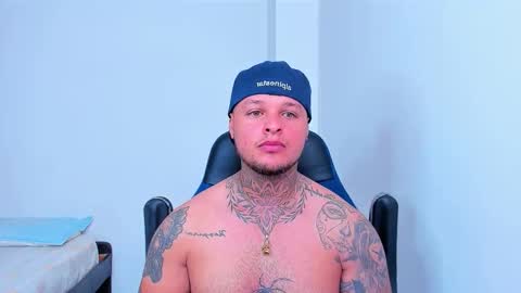 Snapshot of colin_prince2 chatting on 02/14/26, 06:04 COLIN online show from 02/14/26, 06:04