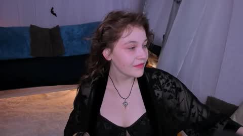 Collen Mon Tue Wed Thu Fri GMT 3 0300am - 0900am  online show from 10/30/25, 05:57