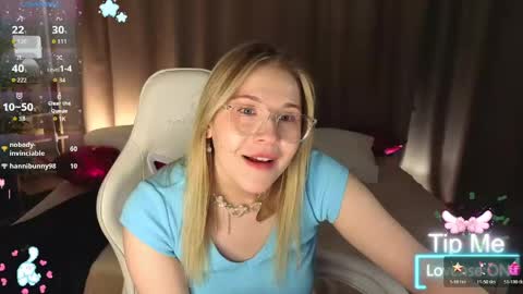 Snapshot of colleen_blake chatting on 04/30/26, 08:57 Collen Mon Tue Wed Thu Fri GMT 3 0300am - 0900am online show from 04/30/26, 08:57