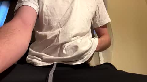 Snapshot of college_boy_tx chatting on 12/16/25, 06:57 college_boy_tx online show from 12/16/25, 06:57