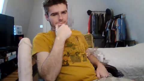 Snapshot of college_dad_bod chatting on 10/29/25, 05:14 Jay Jacobs online show from 10/29/25, 05:14