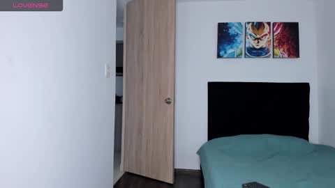 college_muscle_ass online show from 01/10/26, 07:26