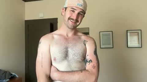 collegeboy417 online show from 09/22/25, 10:34