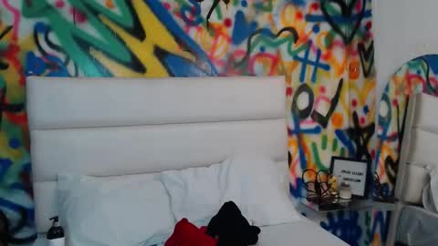 valentina online show from 01/19/26, 11:58