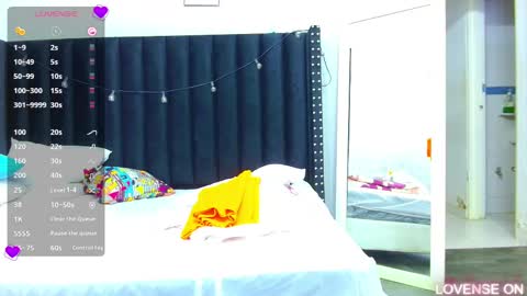 Snapshot of colombia_mommy_ chatting on 03/12/25, 12:26 GRETCHEN online show from 03/12/25, 12:26