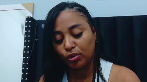 Snapshot of colombia_mommy_ chatting on 10/27/25, 12:31 GRETCHEN online show from 10/27/25, 12:31