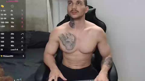 Snapshot of colombianmuscle8 chatting on 01/09/25, 04:08 colombianmuscle8 online show from 01/09/25, 04:08