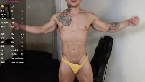 Snapshot of colombianmuscle8 chatting on 07/10/26, 02:49 colombianmuscle8 online show from 07/10/26, 02:49