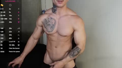 Snapshot of colombianmuscle8 chatting on 07/20/26, 09:50 colombianmuscle8 online show from 07/20/26, 09:50