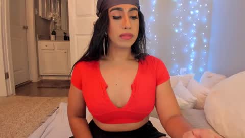    ........ Instagram  Lorysexys online show from 01/15/25, 04:57