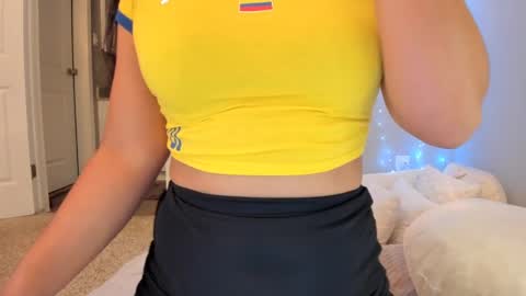    ........ Instagram  Lorysexys online show from 02/15/25, 08:11