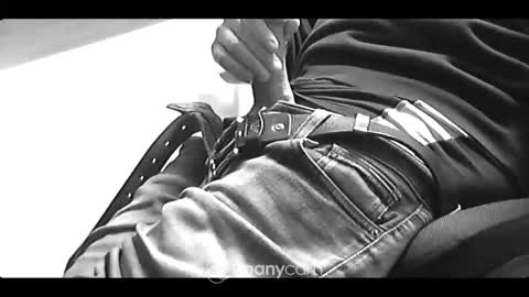 Snapshot of colonel18 chatting on 09/23/25, 08:39 Mike online show from 09/23/25, 08:39