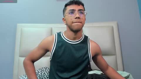 Snapshot of colstorw_ chatting on 09/30/25, 11:59 colstorw_ online show from 09/30/25, 11:59