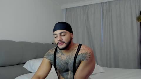 Jhoan online show from 02/05/25, 02:16