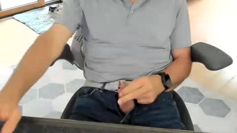 Colt online show from 05/26/26, 12:34