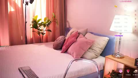 Audrey online show from 03/28/26, 01:54