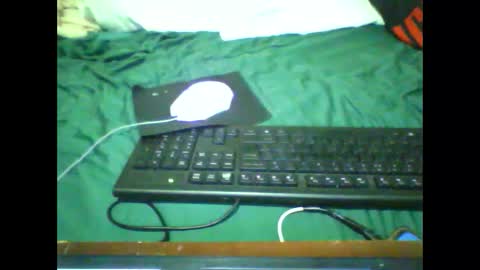 Snapshot of comeherebaby22 chatting on 09/10/25, 01:16 Your Forever Baby online show from 09/10/25, 01:16