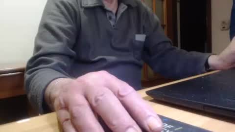 comemivuoi2 online show from 02/18/26, 05:03