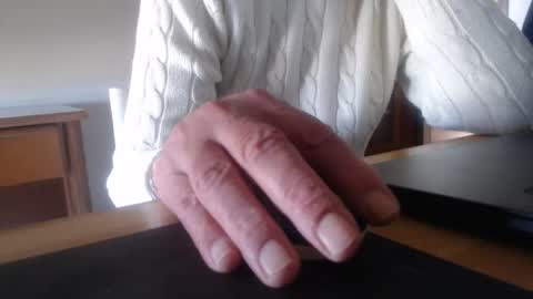 comemivuoi2 online show from 04/04/26, 01:19