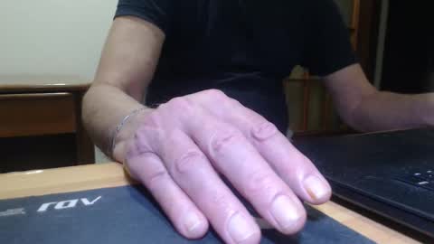 comemivuoi2 online show from 04/12/26, 01:54