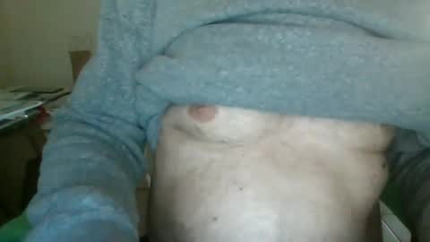 Snapshot of comeonmymouth chatting on 12/25/24, 05:15 comeonmymouth online show from 12/25/24, 05:15