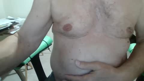 Snapshot of comeonmymouth chatting on 02/06/25, 05:57 comeonmymouth online show from 02/06/25, 05:57