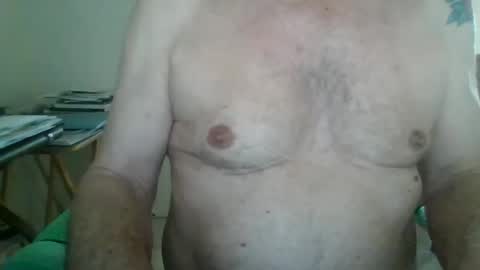 Snapshot of comeonmymouth chatting on 03/08/25, 10:56 comeonmymouth online show from 03/08/25, 10:56