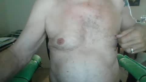 Snapshot of comeonmymouth chatting on 03/12/25, 03:07 comeonmymouth online show from 03/12/25, 03:07