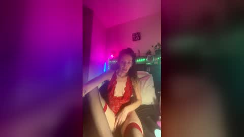 cometomamat online show from 05/12/26, 06:32