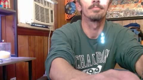 Nelson or ComicKing and sometime Peachy143 online show from 12/19/25, 06:26