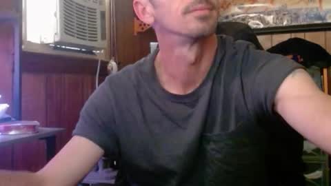 Nelson or ComicKing and sometime Peachy143 online show from 04/04/26, 01:19