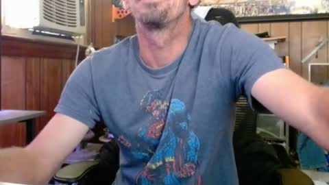 Nelson or ComicKing and sometime Peachy143 online show from 06/19/26, 09:40