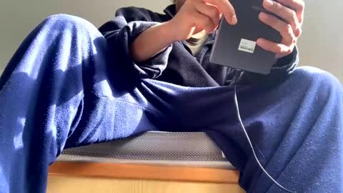 Snapshot of comobailamioso chatting on 03/09/25, 09:24 comobailamioso online show from 03/09/25, 09:24