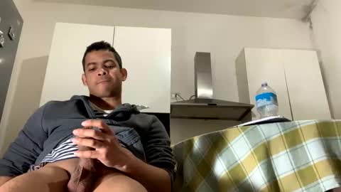 Snapshot of comobailamioso chatting on 03/12/25, 07:49 comobailamioso online show from 03/12/25, 07:49