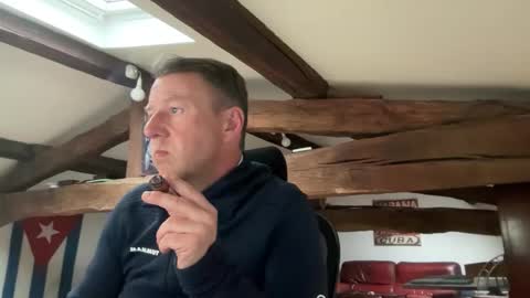 Snapshot of compay69 chatting on 01/10/26, 02:41 compay69 online show from 01/10/26, 02:41