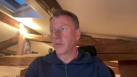 Snapshot of compay69 chatting on 03/25/26, 06:14 compay69 online show from 03/25/26, 06:14