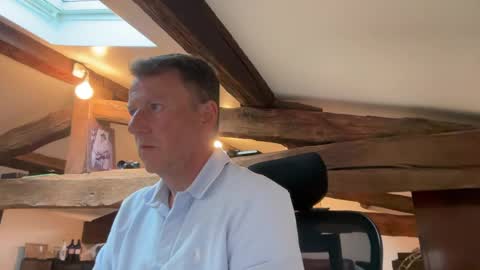 Snapshot of compay69 chatting on 04/01/26, 04:48 compay69 online show from 04/01/26, 04:48