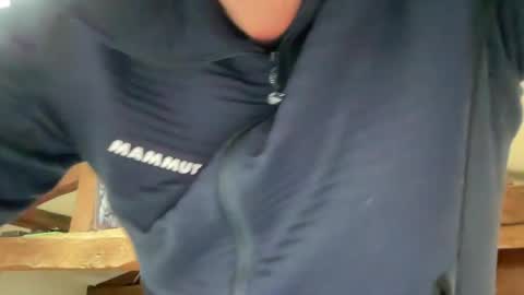 Snapshot of compay69 chatting on 04/12/26, 01:38 compay69 online show from 04/12/26, 01:38